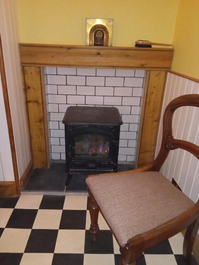 Kirkview House Bed & Breakfast Мофат Екстериор снимка